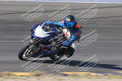 media/Nov-06-2023-Moto Forza (Mon) [[ce023d0744]]/4-Beginner Group/Session 2 (Bowl Tight Speed)/